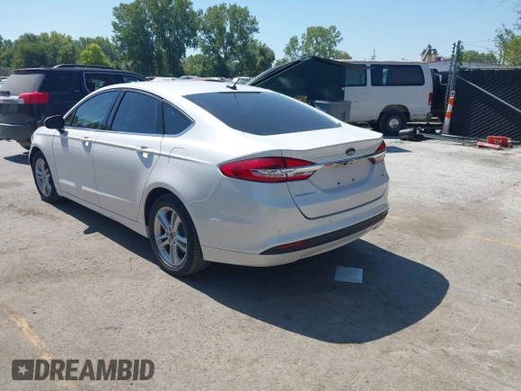 2018 Ford Fusion SE with VIN 3FA6P0H71JR115009, listed as a IAAI auction lot 40270894 with 54,508 mi miles. Bid and sale history available at carsss.com. Image 3.