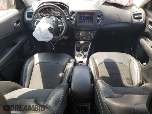 2019 Jeep Compass Latitude with VIN 3C4NJCBB0KT646602, listed as a Copart auction lot 50365015 with 50,782 mi miles and Non Repairable. Bid and sale history available at DreamBid. Image 8.