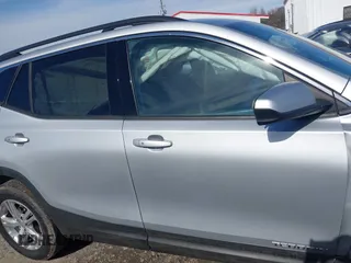 2018 GMC Terrain SLE with VIN 3GKALTEV6JL325195, listed as a IAAI auction lot 41561687 with 148,423 mi miles. Bid and sale history available at carsss.com. Image 13.