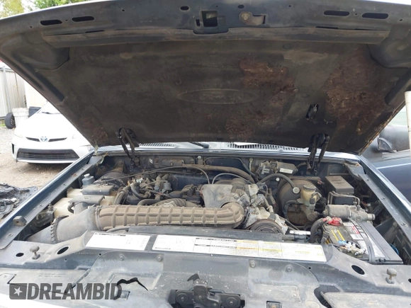 1995 Ford Explorer Eddie Bauer with VIN 1FMDU32X2SUB15613, listed as a IAAI auction lot 41863671 with 121,584 mi miles and . Bid and sale history available at DreamBid. Image 10.
