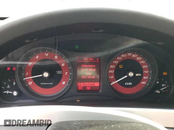 2009 Pontiac G8 GT z VIN 6G2EC57Y59L155670, wystawiony jako Copart lot #52409435 z przebiegiem 117 139 mil mil oraz Szkoda całkowita • Salvage title. Historia ofert i sprzedaży dostępna na DreamBid. Obrazek 9.