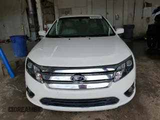 2012 Ford Fusion SEL z VIN 3FAHP0JG9CR164030, wystawiony jako Copart lot #62926985 z przebiegiem 136 043 mil mil oraz Szkoda całkowita • Salvage title. Historia ofert i sprzedaży dostępna na DreamBid. Obrazek 5.