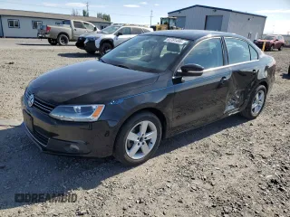 2011 Volkswagen Jetta TDI w/Nav with VIN 3VWLL7AJ3BM081805, listed as a Copart auction lot 62791495 with 115,352 mi miles and Salvage title. Bid and sale history available at DreamBid. Image 1.