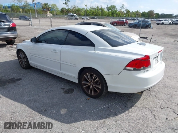 2010 Volvo C70 with VIN YV1672MC4AJ092225, listed as a IAAI auction lot 41706918 with 87,902 mi miles. Bid and sale history available at carsss.com. Image 3.