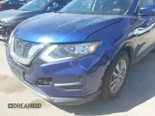 2017 Nissan Rogue SV with VIN KNMAT2MT2HP580785, listed as a IAAI auction lot 41811204 with 134,987 mi miles. Bid and sale history available at carsss.com. Image 6.