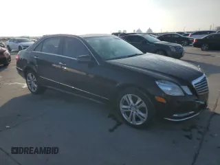 2011 Mercedes-Benz E 350 Luxury with VIN WDDHF5GB6BA465150, listed as a Copart auction lot 54921055 with 96,362 mi miles and Salvage Title. Bid and sale history available at DreamBid. Image 4.