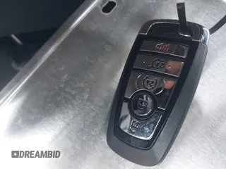2023 Lincoln Navigator Reserve z VIN 5LMJJ2LG4PEL01818, wystawiony jako IAAI lot #42178476 z przebiegiem 31 059 mil mil oraz . Historia ofert i sprzedaży dostępna na DreamBid. Obrazek 11.