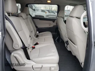 2025 Honda Odyssey EX-L with VIN 5FNRL6H66SB019828, listed as a Copart auction lot 84007874 with 1,425 mi miles and Salvage Title. Bid and sale history available at carsss.com. Image 11.
