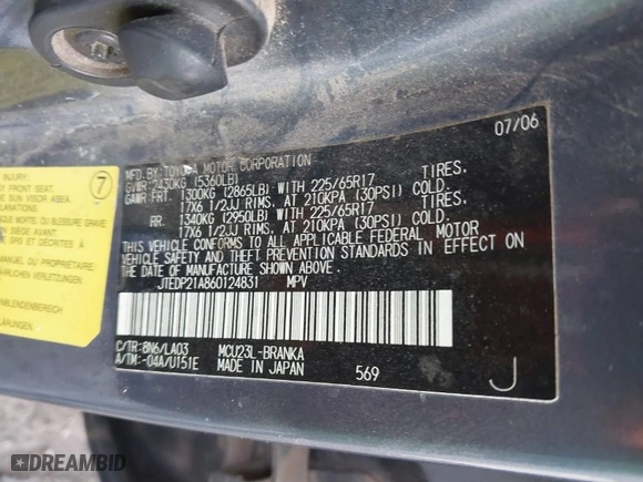 2006 Toyota Highlander w/3rd Row with VIN JTEDP21A860124831, listed as a IAAI auction lot 41670734 with 266,964 mi miles. Bid and sale history available at carsss.com. Image 9.