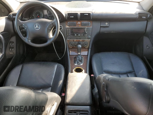 2006 Mercedes-Benz C 280 Luxury z VIN WDBRF92J66F818336, wystawiony jako Copart lot #62921035 z przebiegiem 247 178 mil mil oraz Czysty tytuł • Clean title. Historia ofert i sprzedaży dostępna na DreamBid. Obrazek 8.