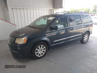2014 Chrysler Town & Country Touring с VIN 2C4RC1BG0ER218290, выставлен на аукционе IAAI как лот 42498952 с пробегом 141 915 миль миль и . История ставок и продаж доступна на DreamBid. Изображение 2.