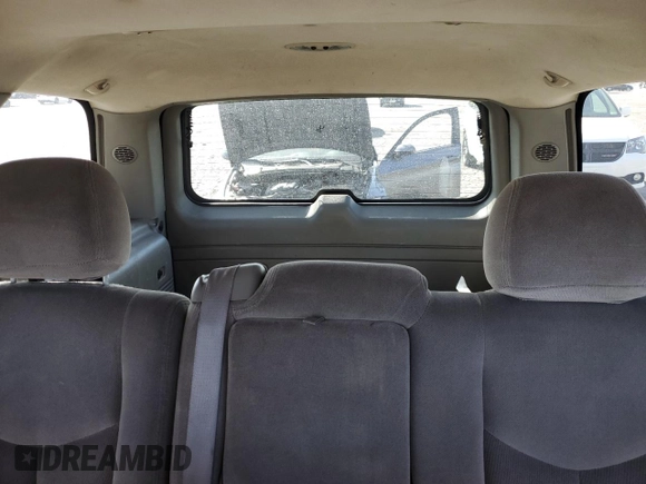 2004 GMC Yukon SLE with VIN 1GKEC13V44R263849, listed as a Copart auction lot 47528325 with 448,294 mi miles and Salvage Title. Bid and sale history available at carsss.com. Image 10.