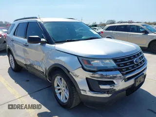 2017 Ford Explorer with VIN 1FM5K7B86HGB39382, listed as a IAAI auction lot 41705587 with 85,614 mi miles and . Bid and sale history available at DreamBid. Image 1.