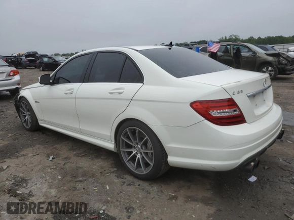 2009 Mercedes-Benz C 63 AMG with VIN WDDGF77X39F284619, listed as a Copart auction lot 61076125 with 108,601 mi miles and Salvage title. Bid and sale history available at DreamBid. Image 2.