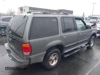 1999 Ford Explorer XLT с VIN 1FMZU32E1XZA45441, выставлен на аукционе IAAI как лот 41501278 с пробегом 153 062 миль миль и . История ставок и продаж доступна на DreamBid. Изображение 4.