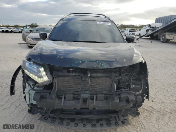 2016 Nissan Rogue SL with VIN JN8AT2MT5GW000695, listed as a Copart auction lot 83474804 with 173,372 mi miles and Salvage Title. Bid and sale history available at carsss.com. Image 5.