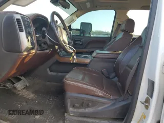 2018 Chevrolet Silverado 3500HD High Country with VIN 1GC4K1EY7JF225224, listed as a Copart auction lot 39800194 with 0 mi miles and Salvage Title. Bid and sale history available at carsss.com. Image 7.