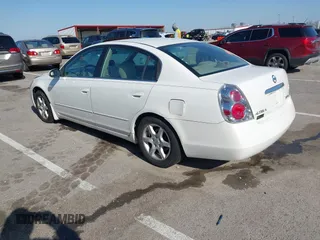 2006 Nissan Altima 2.5 S with VIN 1N4AL11D16C190164, listed as a IAAI auction lot 41916626 with 1 mi miles. Bid and sale history available at carsss.com. Image 3.