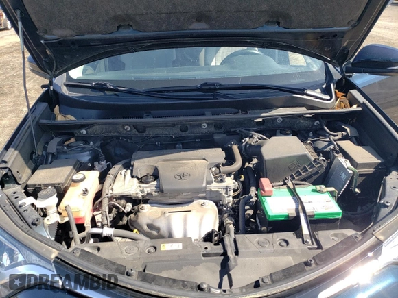 2018 Toyota RAV4 XLE with VIN JTMRFREV5JJ747135, listed as a Copart auction lot 50868015 with 63,403 mi miles and Salvage Title. Bid and sale history available at carsss.com. Image 12.
