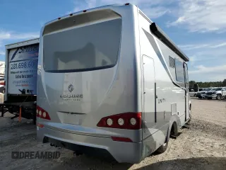 2016 Mercedes-Benz Sprinter Chassis with VIN WDAPF4CC4G9689222, listed as a Copart auction lot 69016194 with 31,685 mi miles and Salvage Title. Bid and sale history available at carsss.com. Image 3.