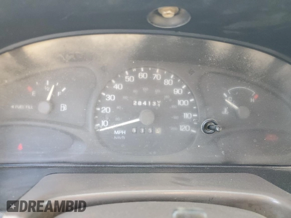 1998 Ford Escort SE z VIN 1FAFP13P0WW139108, wystawiony jako Copart lot #76935594 z przebiegiem 28 413 mil mil oraz Czysty tytuł • Clean title. Historia ofert i sprzedaży dostępna na DreamBid. Obrazek 9.