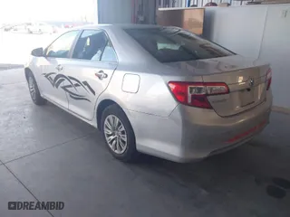 2012 Toyota Camry L with VIN 4T1BF1FK0CU152049, listed as a IAAI auction lot 41981295 with 183,298 mi miles. Bid and sale history available at carsss.com. Image 3.