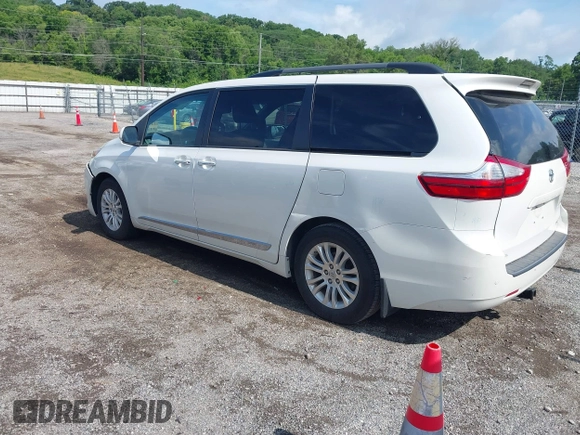 2016 Toyota Sienna XLE with VIN 5TDYK3DC4GS748888, listed as a IAAI auction lot 42605968 with 164,811 mi miles and . Bid and sale history available at DreamBid. Image 3.