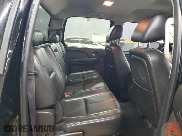 2011 GMC Sierra 1500 SLT z VIN 3GTP2WE33BG392727, wystawiony jako Copart lot #49671005 z przebiegiem 176 803 mil mil oraz Szkoda całkowita • Salvage title. Historia ofert i sprzedaży dostępna na DreamBid. Obrazek 10.