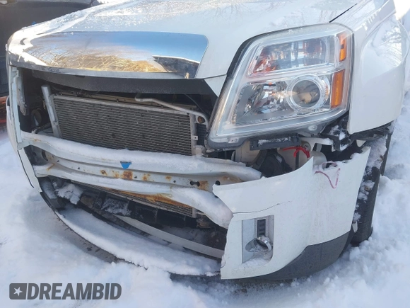 2013 GMC Terrain SLE with VIN 2GKFLTEK3D6396603, listed as a IAAI auction lot 41364219 with 140,896 mi miles. Bid and sale history available at carsss.com. Image 6.
