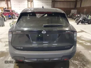 2025 Nissan Kicks S with VIN 3N8AP6BB3SL325334, listed as a IAAI auction lot 41417023 with 2,736 mi miles. Bid and sale history available at carsss.com. Image 16.