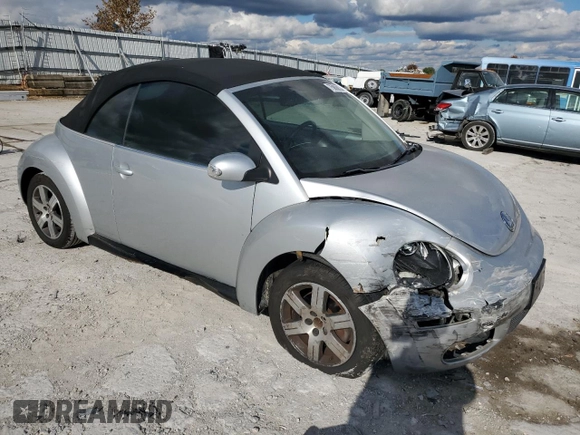2006 Volkswagen Beetle z VIN 3VWRF31Y96M328760, wystawiony jako Copart lot #75808824 z przebiegiem 142 856 mil mil oraz Szkoda całkowita • Salvage title. Historia ofert i sprzedaży dostępna na DreamBid. Obrazek 4.