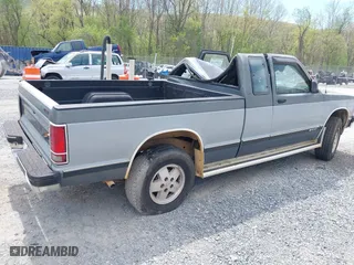 1991 Chevrolet S-10 with VIN 1GCCT19Z4M2203625, listed as a IAAI auction lot 42080262 with 156,978 mi miles. Bid and sale history available at carsss.com. Image 4.