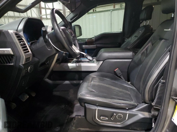 2015 Ford F-150 XLT z VIN 1FTEW1EG3FFC74816, wystawiony jako Copart lot #57256755 z przebiegiem 207 127 mil mil oraz Nie do naprawy • Non repairable. Historia ofert i sprzedaży dostępna na DreamBid. Obrazek 7.