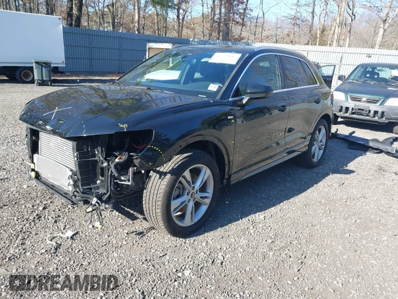 2022 Audi Q3 S line Premium Plus z VIN WA1EECF34N1048557, wystawiony jako IAAI lot #41758015 z przebiegiem 38 234 mil mil oraz . Historia ofert i sprzedaży dostępna na DreamBid. Obrazek 17.