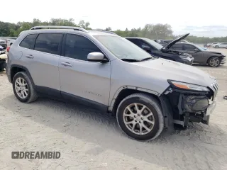 2018 Jeep Cherokee Latitude Plus with VIN 1C4PJLLB1JD531485, listed as a Copart auction lot 53852045 with 114,888 mi miles and Salvage title. Bid and sale history available at DreamBid. Image 4.