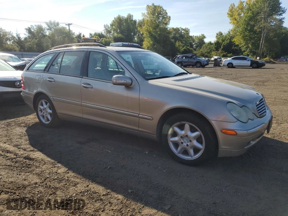 2003 Mercedes-Benz C with VIN WDBRH84JX3F393992, listed as a Copart auction lot 70216234 with 120,608 mi miles and Salvage title. Bid and sale history available at DreamBid. Image 4.