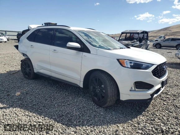 2024 Ford Edge SEL with VIN 2FMPK4J98RBA85335, listed as a Copart auction lot 48215965 with 4,381 mi miles and Salvage Title. Bid and sale history available at carsss.com. Image 4.