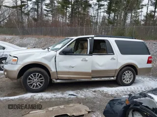 2014 Ford Expedition EL XLT with VIN 1FMJK1J53EEF49292, listed as a IAAI auction lot 41859198 with 245,918 mi miles. Bid and sale history available at carsss.com. Image 15.