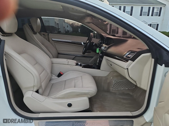 2014 Mercedes-Benz E-Class E 550 with VIN WDDKJ7DB6EF243798, listed as a Copart auction lot 51707975 with 117,081 mi miles and Clean Title. Bid and sale history available at carsss.com. Image 5.