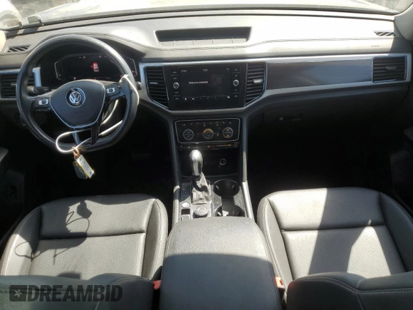 2019 Volkswagen Atlas SEL with VIN 1V2MR2CA1KC558169, listed as a Copart auction lot 53839925 with 95,852 mi miles and Salvage title. Bid and sale history available at DreamBid. Image 8.