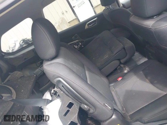 2019 Nissan Pathfinder S with VIN 5N1DR2MMXKC639984, listed as a IAAI auction lot 42173450 with 110,777 mi miles and . Bid and sale history available at DreamBid. Image 8.