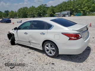 2015 Nissan Altima 2.5 with VIN 1N4AL3AP2FN899406, listed as a Copart auction lot 59684015 with 140,965 mi miles and Salvage title. Bid and sale history available at DreamBid. Image 2.