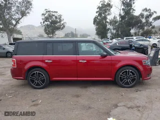 2014 Ford Flex Limited with VIN 2FMGK5D82EBD34568, listed as a IAAI auction lot 42033765 with 104,588 mi miles. Bid and sale history available at carsss.com. Image 14.