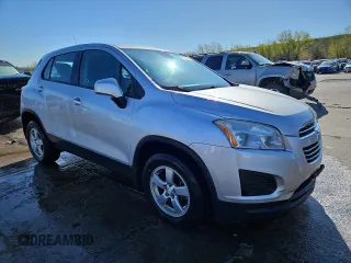 2015 Chevrolet Trax LS with VIN 3GNCJPSB7FL212690, listed as a Copart auction lot 54598765 with 103,676 mi miles and Salvage Title. Bid and sale history available at DreamBid. Image 4.