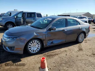 2011 Ford Fusion Hybrid z VIN 3FADP0L36BR151260, wystawiony jako Copart lot #56545915 z przebiegiem 196 109 mil mil oraz Szkoda całkowita • Salvage title. Historia ofert i sprzedaży dostępna na DreamBid. Obrazek 1.