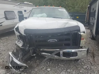 2008 Ford F-350 XL with VIN 1FDSF34598EA95957, listed as a Copart auction lot 71172104 with Not Provided miles and Salvage Title. Bid and sale history available at DreamBid. Image 5.