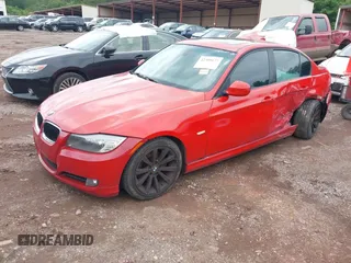2011 BMW 3 Series 328i z VIN WBAPH7C5XBE683545, wystawiony jako IAAI lot #42389177 z przebiegiem 164 429 mil mil oraz . Historia ofert i sprzedaży dostępna na DreamBid. Obrazek 2.