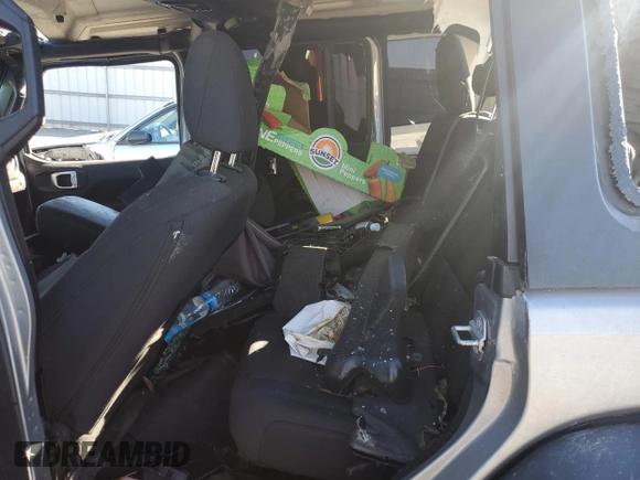 2019 Jeep Wrangler Unlimited Sport Altitude with VIN 1C4HJXDG2KW526792, listed as a Copart auction lot 81760724 with Not provided miles and Salvage title. Bid and sale history available at DreamBid. Image 10.
