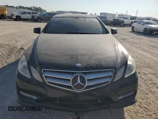 2013 Mercedes-Benz E 550 с VIN WDDKJ7DB9DF219820, выставлен на аукционе Copart как лот 75694914 с пробегом 162 352 миль миль и Списание • Salvage title. История ставок и продаж доступна на DreamBid. Изображение 5.