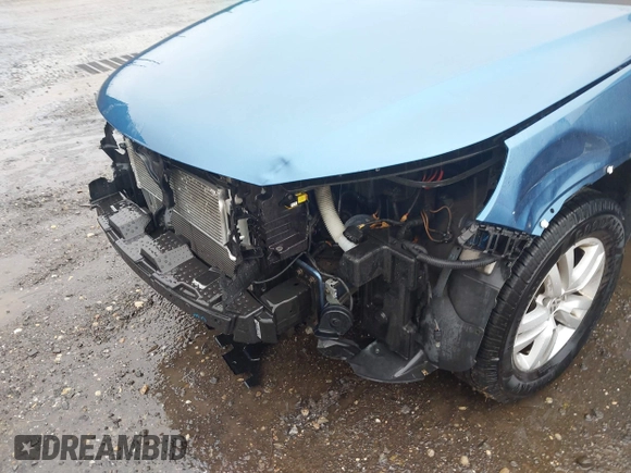 2017 Volkswagen Tiguan S with VIN WVGBV7AX8HK009247, listed as a IAAI auction lot 41346498 with 190,952 mi miles and . Bid and sale history available at DreamBid. Image 18.